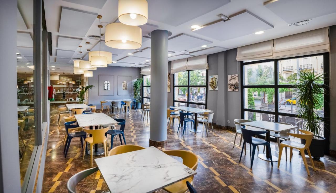 Hotel Ciudad De Касорла Екстер'єр фото